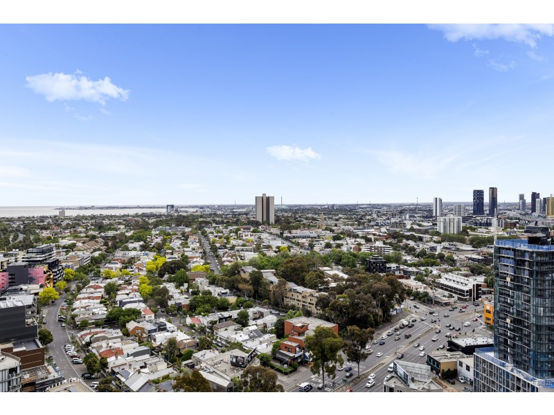 2401/50 Albert Road, South Melbourne VIC 3205
