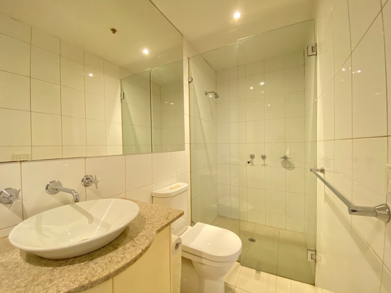 8/35 Victoria Street, Melbourne VIC 3000