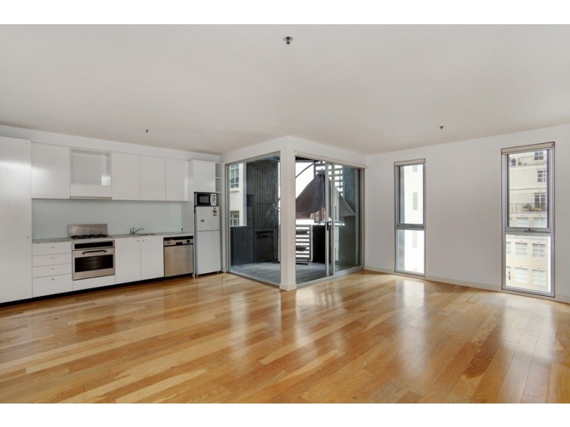 6/4-10 Bank Place, Melbourne VIC 3000