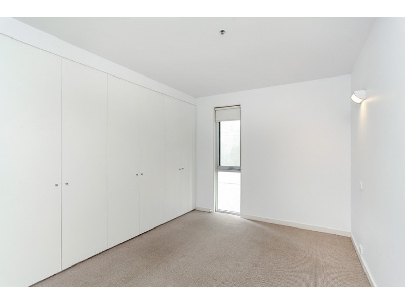 6/4-10 Bank Place, Melbourne VIC 3000