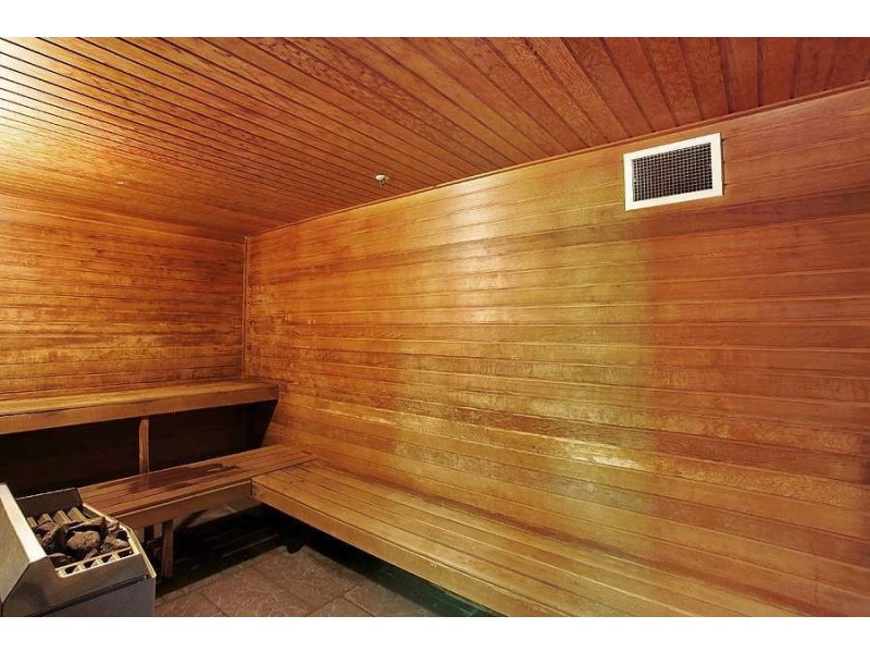 2404/7 Riverside Quay, Southbank VIC 3006