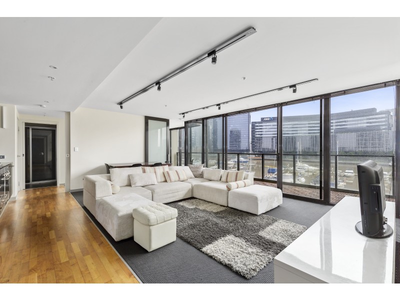 403/66 River Esplanade, Docklands VIC 3008