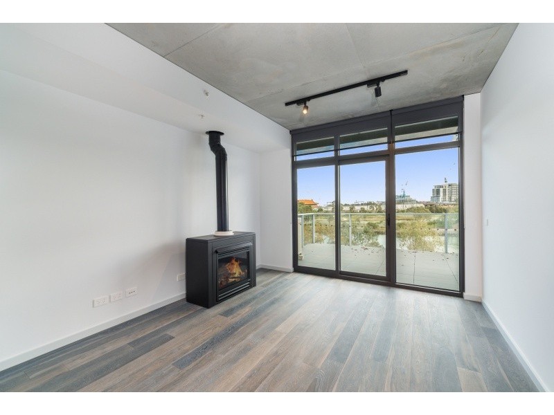 332/71-89 Hobsons Road, Kensington VIC 3031