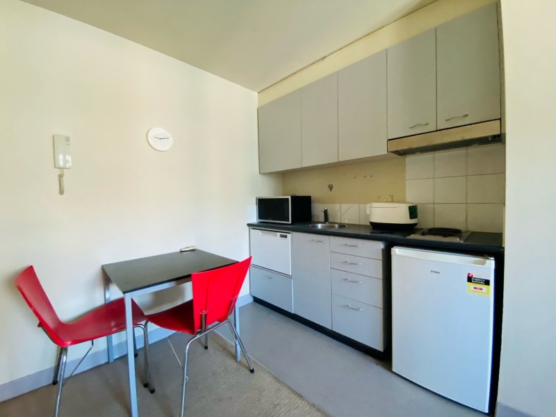 806/528 Swanston Street, Carlton VIC 3053