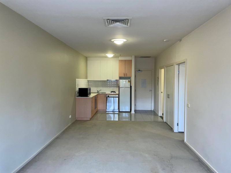 1813/250 Elizabeth Street, Melbourne VIC 3000