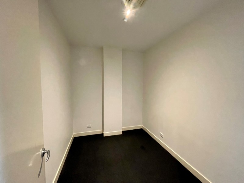 806/325 Collins Street, Melbourne VIC 3000