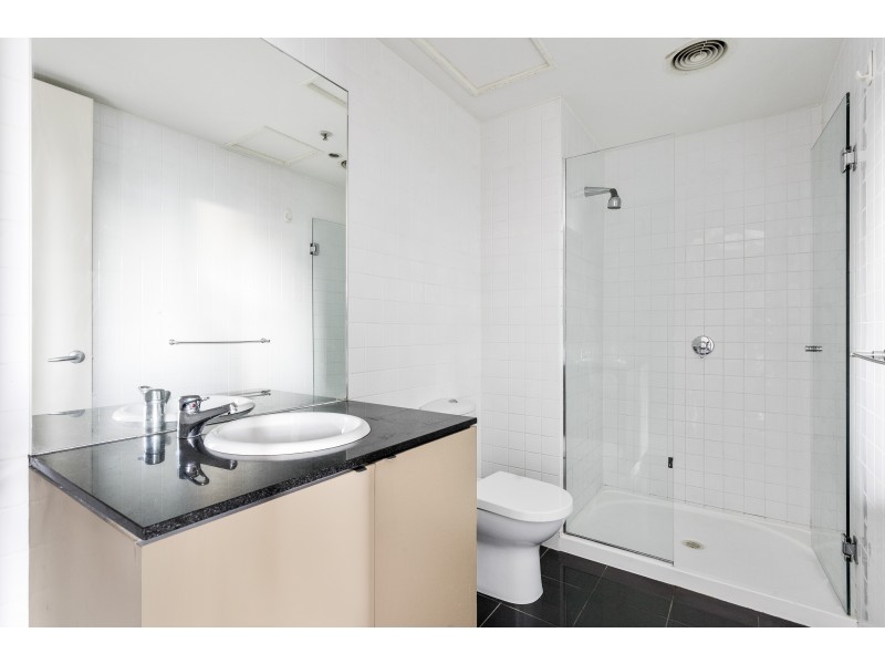 806/325 Collins Street, Melbourne VIC 3000