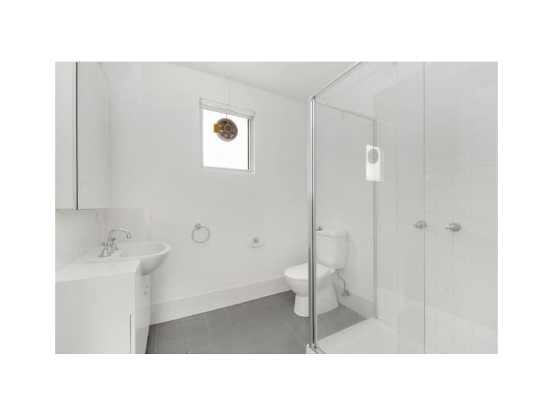 110/166 Wellington Parade, East Melbourne VIC 3002