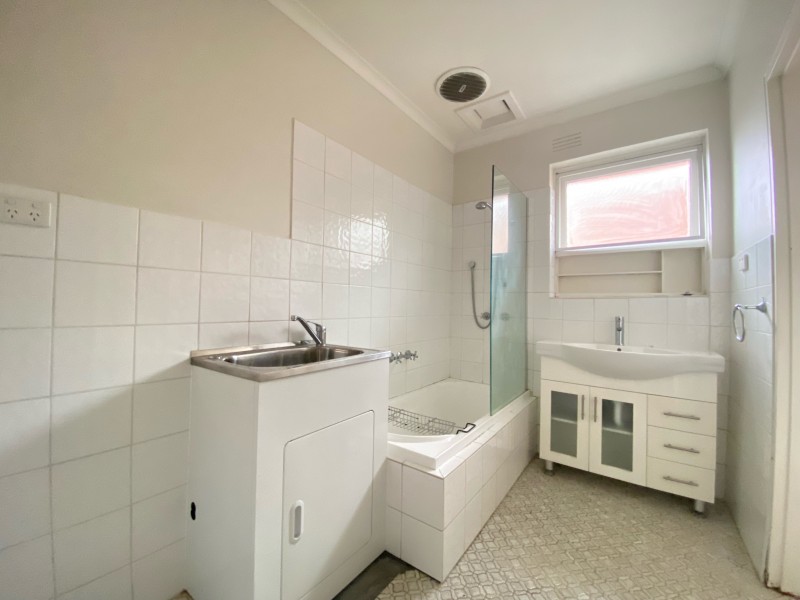 1/101 Melville Road, Brunswick West VIC 3055