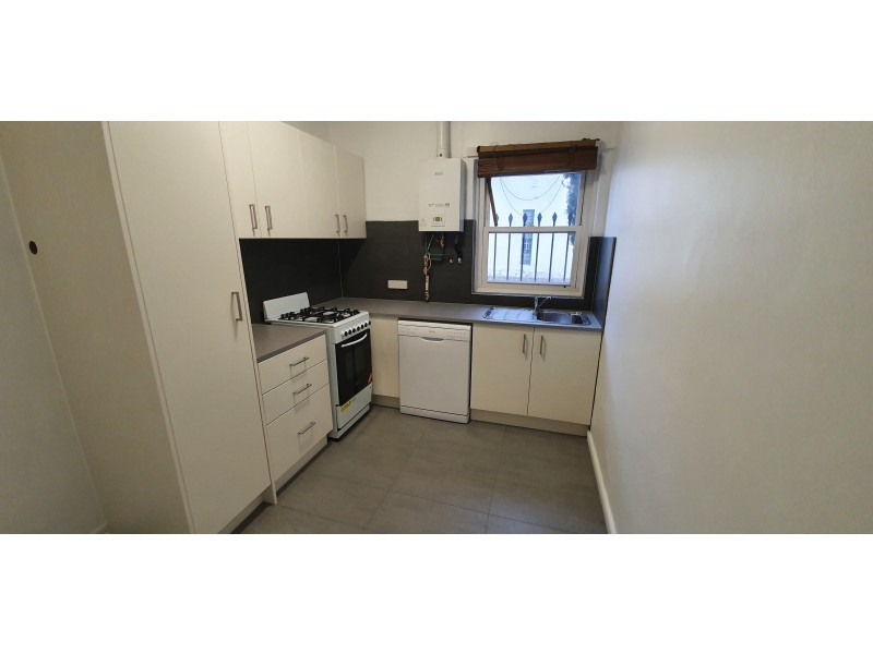 4/11 Grey Street, East Melbourne VIC 3002