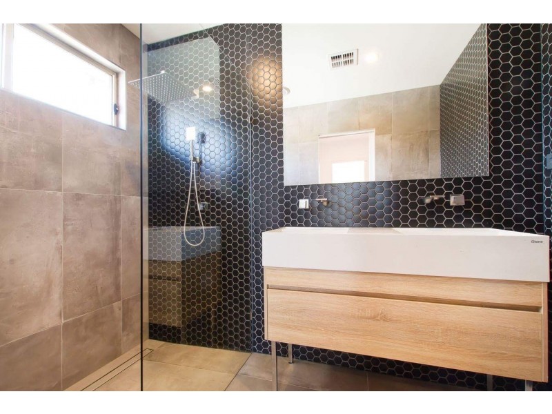 293A Albion Street, Brunswick VIC 3056