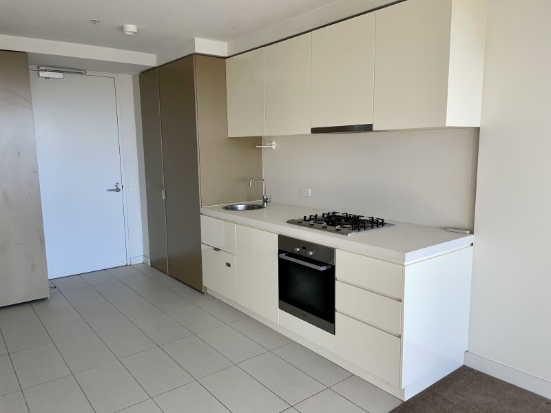1303/33 Mackenzie Street, Melbourne VIC 3000