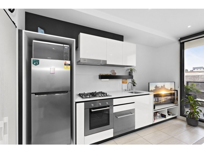 203/40-44 Pakington Street, St Kilda VIC 3182