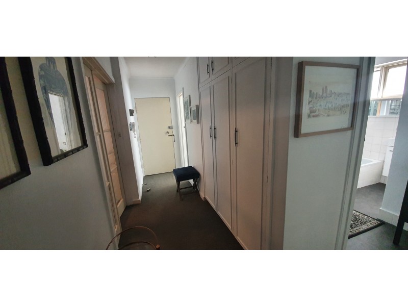 9/86 Hotham Street, East Melbourne VIC 3002