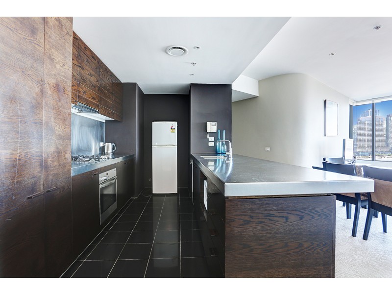 802/2 New Quay Promenade, Docklands VIC 3008