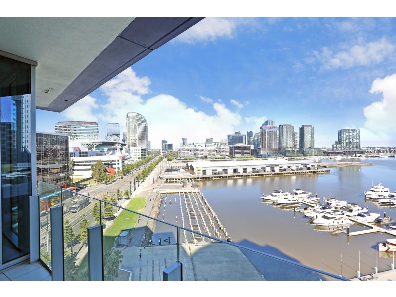 802/2 New Quay Promenade, Docklands VIC 3008