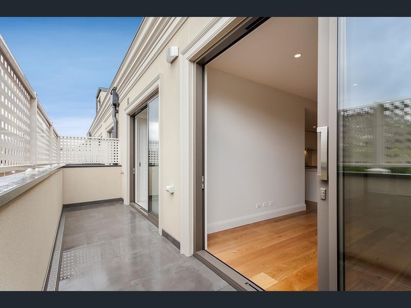 9/17A Martin Street, Brighton VIC 3186