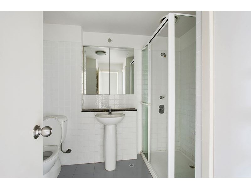 1505/250 Elizabeth Street, Melbourne VIC 3000