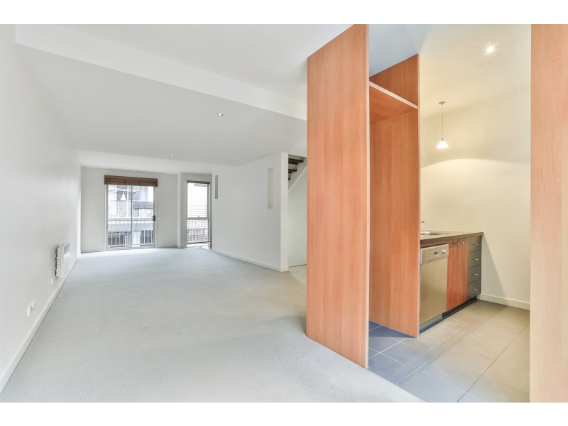 42/84 Trenerry Crescent, Abbotsford VIC 3067