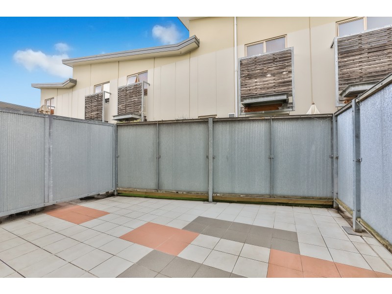 42/84 Trenerry Crescent, Abbotsford VIC 3067