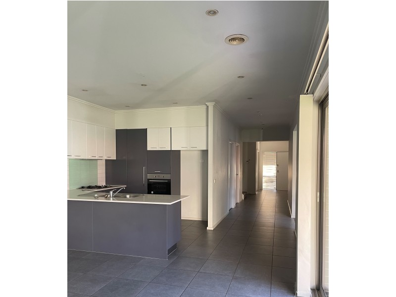 4 Sauvage Street, Parkville VIC 3052