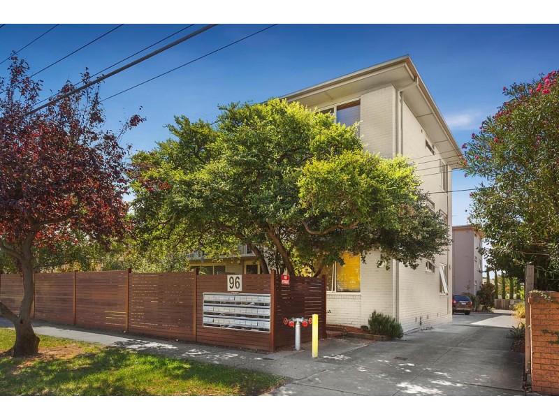 9/96 Glass Street, Essendon VIC 3040