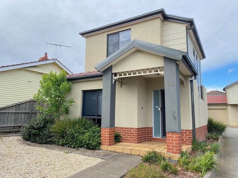 1/46-48 Bulla Road, Strathmore VIC 3041
