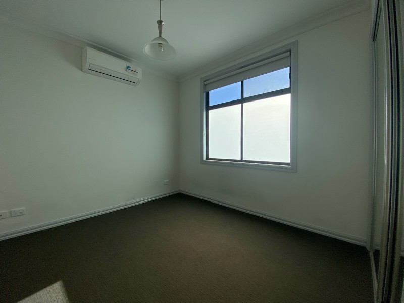 1/46-48 Bulla Road, Strathmore VIC 3041