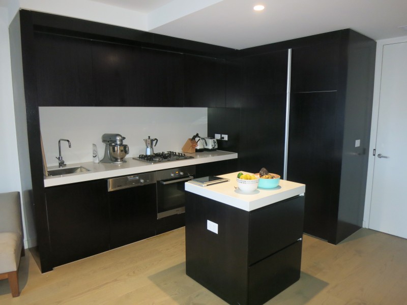 1711/50 Albert Road, South Melbourne VIC 3205