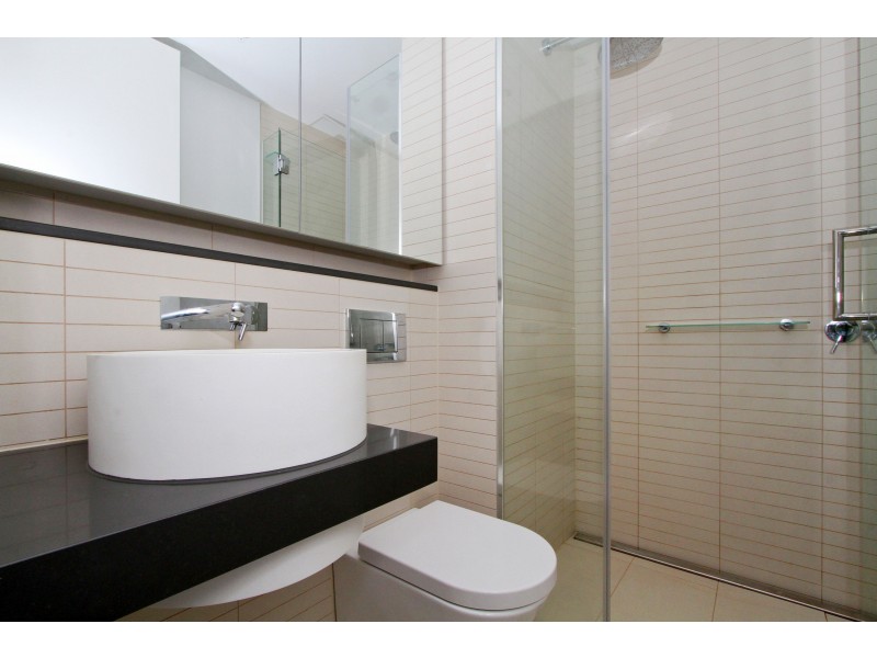 1711/50 Albert Road, South Melbourne VIC 3205