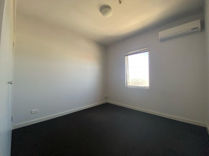 40/1 Gatehouse Drive, Kensington VIC 3031