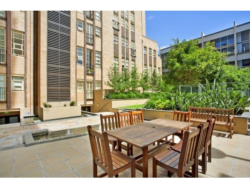 707/68 La Trobe Street, Melbourne VIC 3000