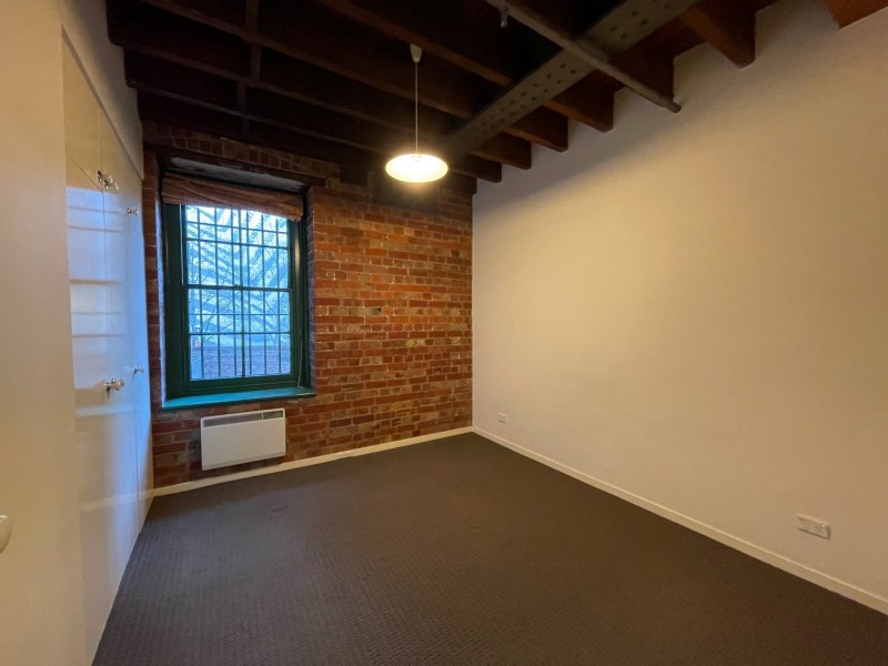 28/1 Riverside Quay, Southbank VIC 3006