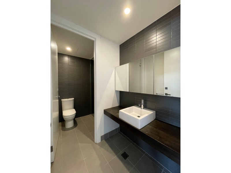 411/9 The Arcade, Docklands VIC 3008