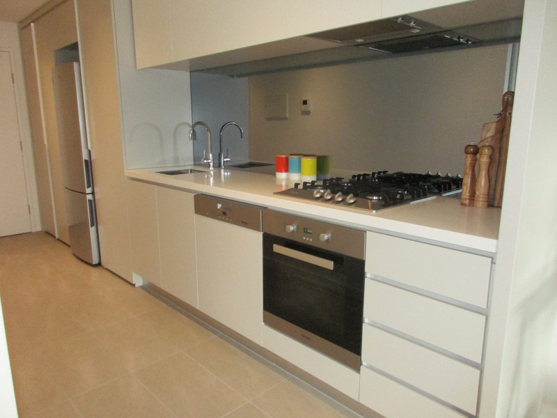 603/4 Acacia Place, Abbotsford VIC 3067