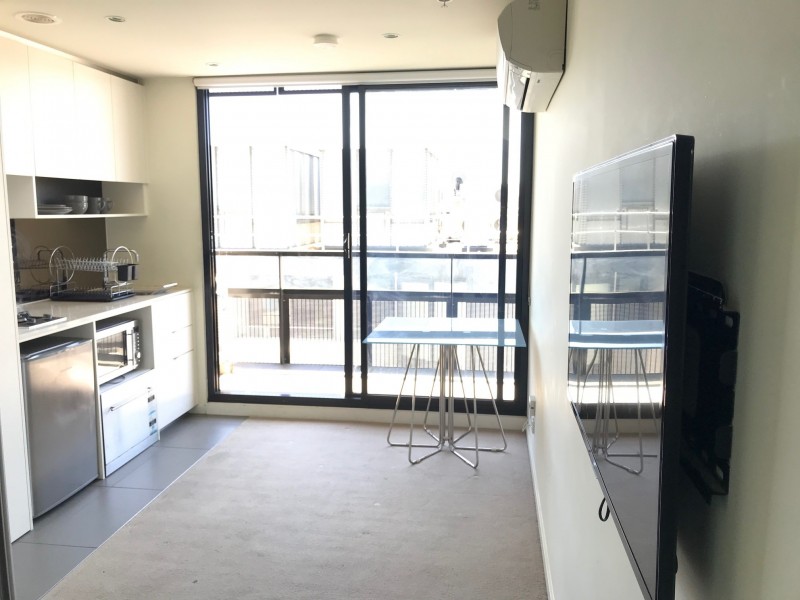 1202/243 Franklin Street, Melbourne VIC 3000