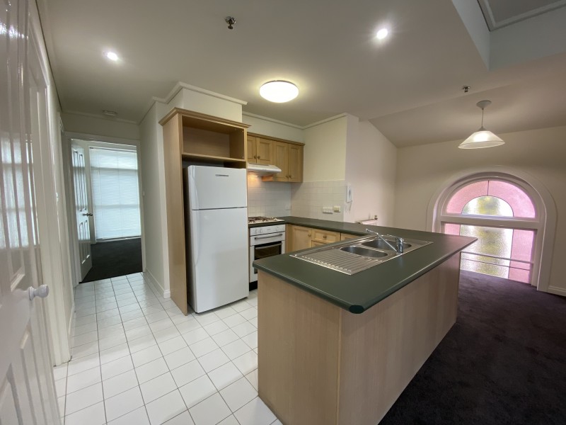 4/42 Grattan Place, Carlton VIC 3053