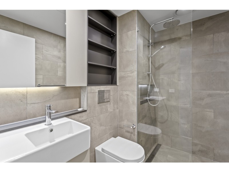 130/89 Hobsons Road, Kensington VIC 3031