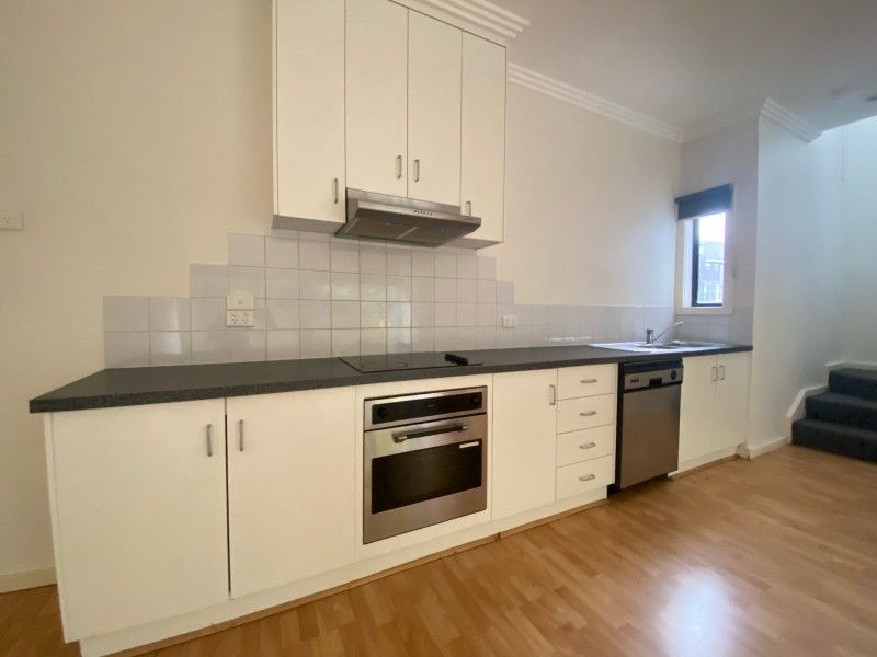 1/135 Melville Road, Brunswick West VIC 3055