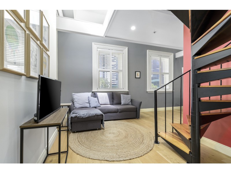 11/90 Bourke Street, Melbourne VIC 3000