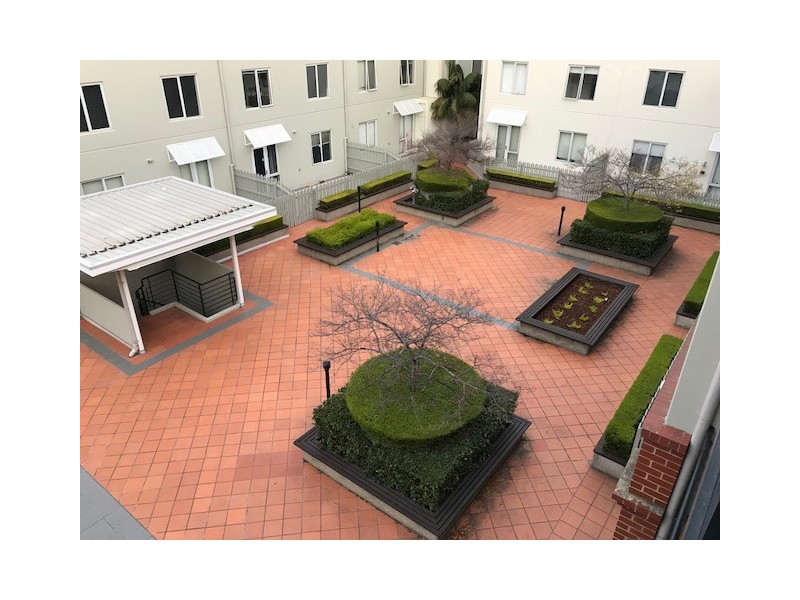 13/16 Courtney Street, North Melbourne VIC 3051