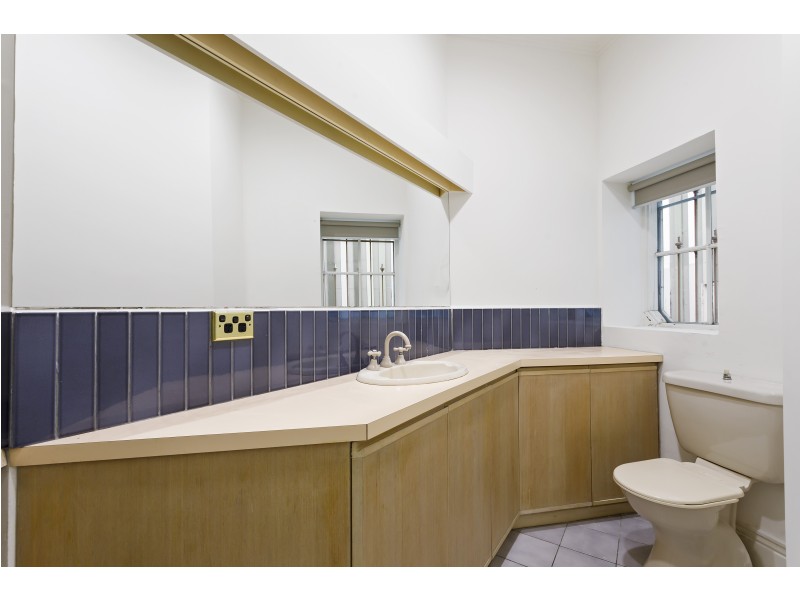 56 Hayward Lane, Melbourne VIC 3000