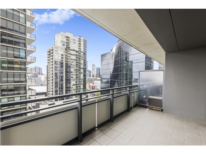1703/80 Clarendon Street, South Melbourne VIC 3205