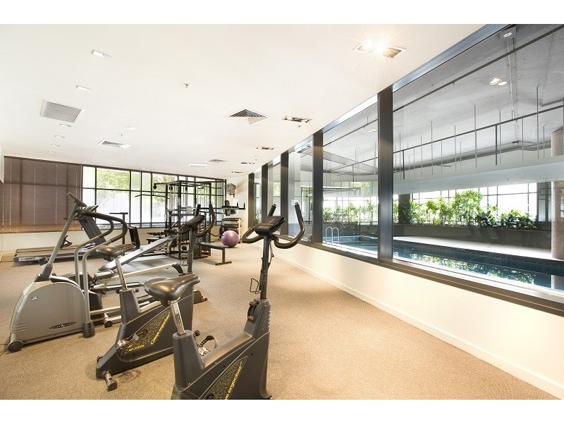 1703/80 Clarendon Street, South Melbourne VIC 3205
