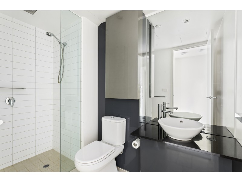 3301/7 Riverside Quay, Southbank VIC 3006