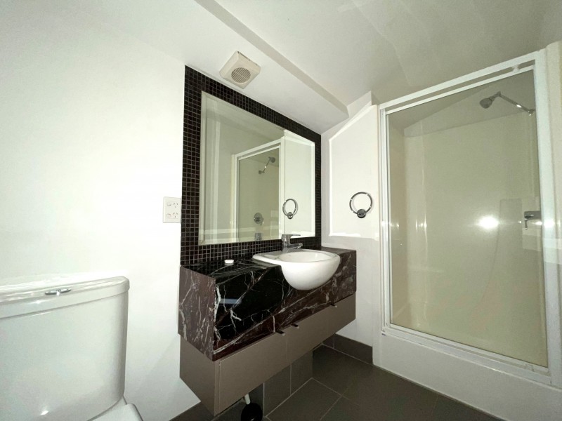 18/1 Pottery Court, Brunswick VIC 3056