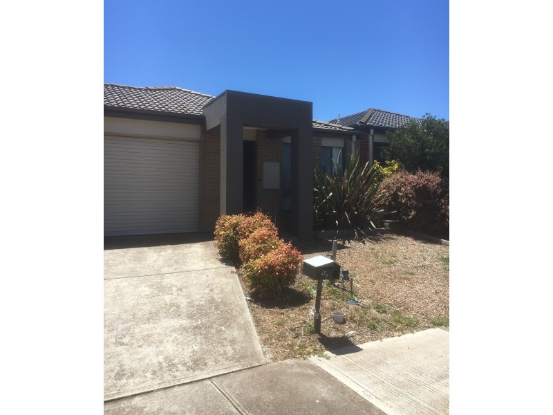 12 Talliver Terrace, Truganina VIC 3029