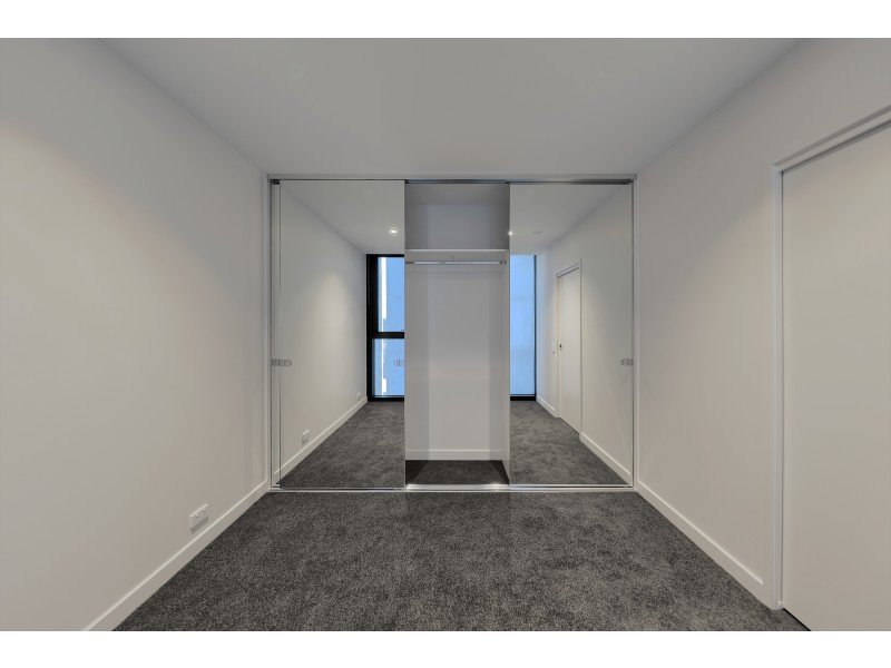 1803/245 City Road, Southbank VIC 3006