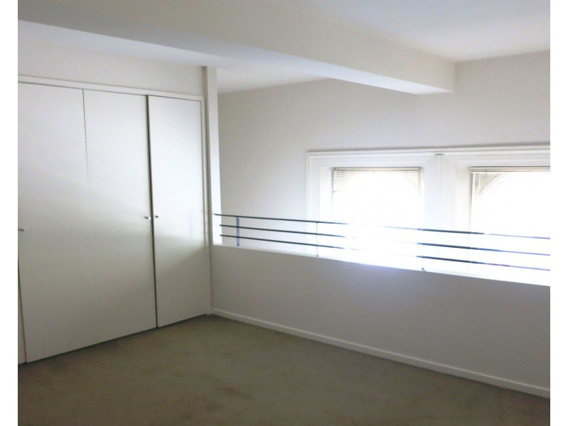 4/35 Victoria Street, Melbourne VIC 3000