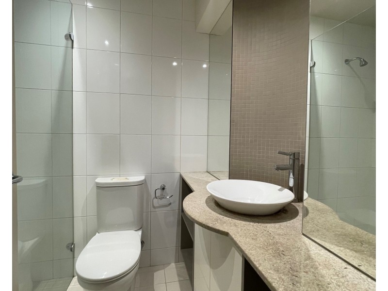4/35 Victoria Street, Melbourne VIC 3000